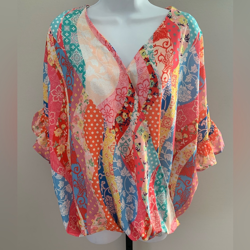 NWT Umgee Women's Multicolor Patchwork V-Neck Blouse